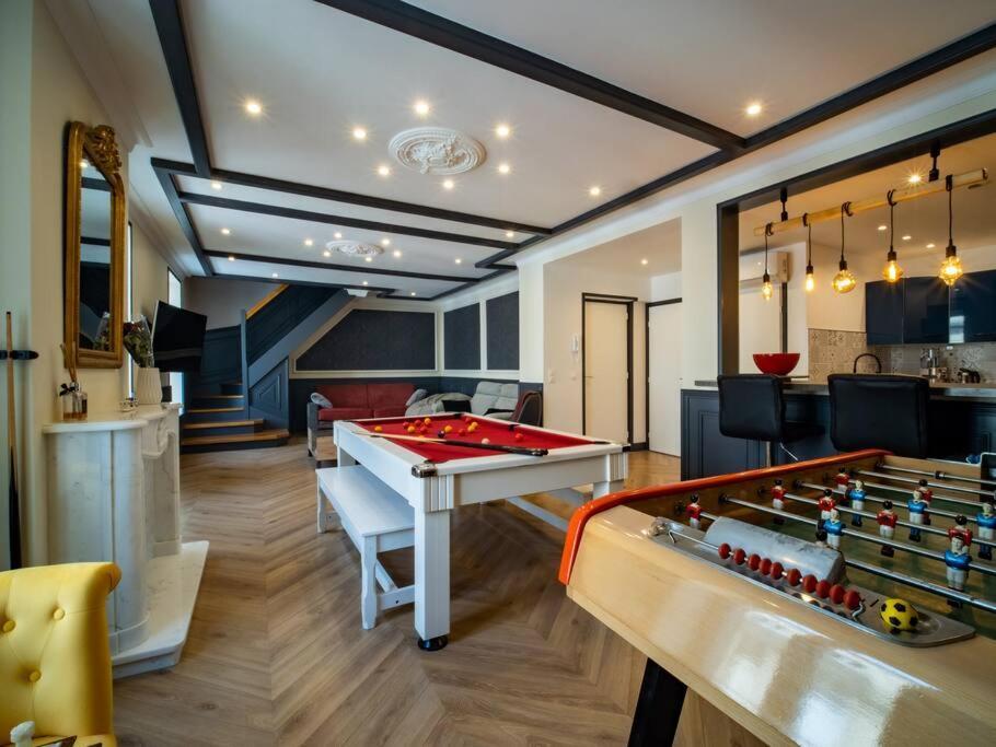 Mega Jeanne D'Arc Billard Baby Foot Logements Insolites Nancy Extérieur photo