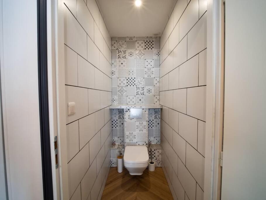 Mega Jeanne D'Arc Billard Baby Foot Logements Insolites Nancy Extérieur photo